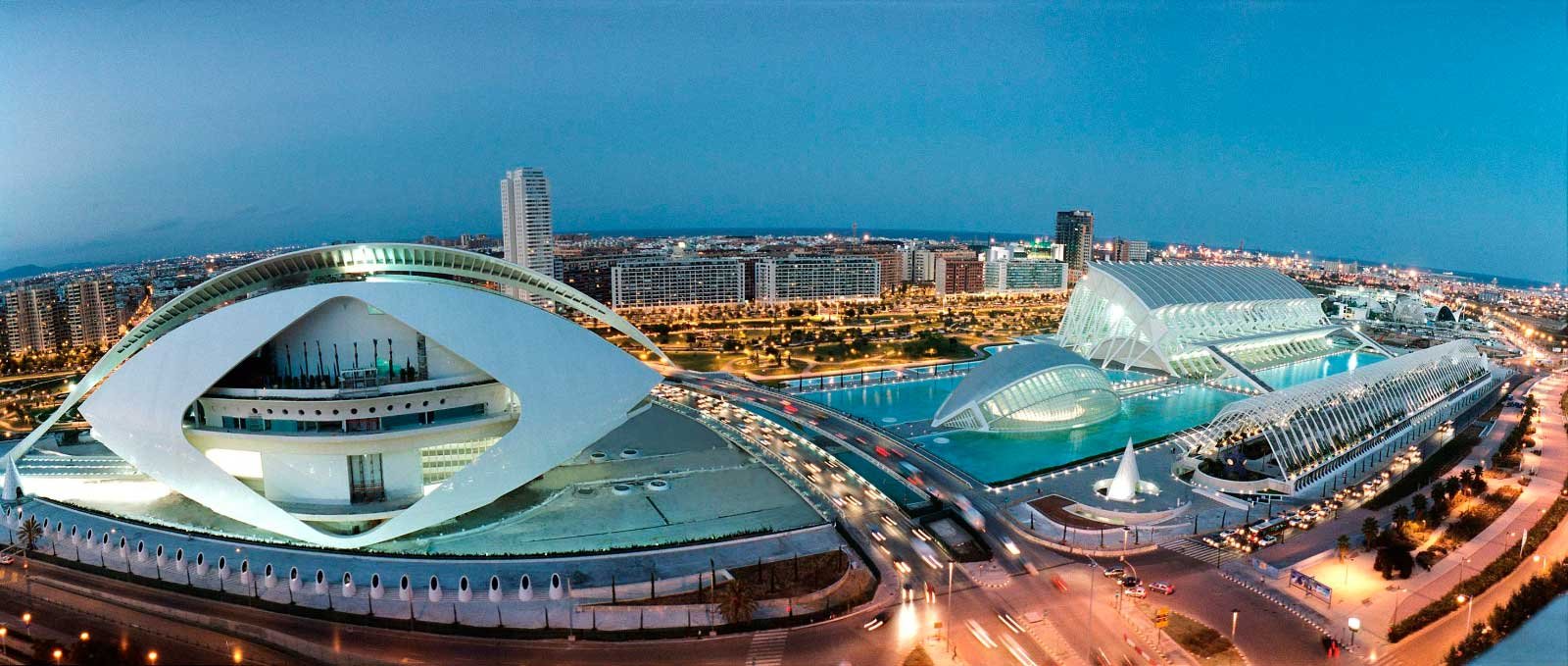 Ciudad-de-Las-Artes-y-Las-Cienciasd
